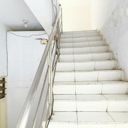 Bumi Merpati Residence Makassar Mitra Reddoorz Buitenkant foto