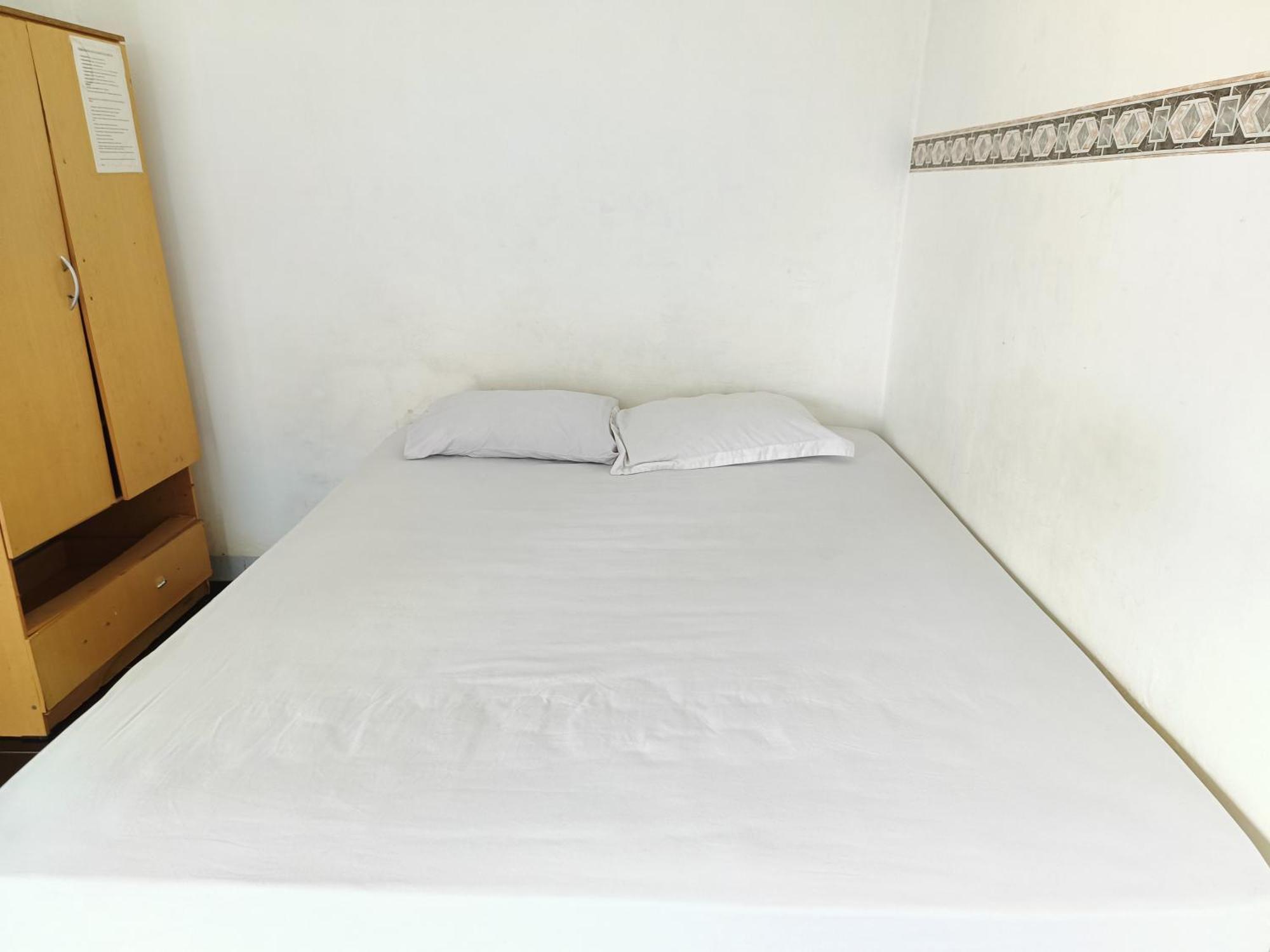 Bumi Merpati Residence Makassar Mitra Reddoorz Buitenkant foto
